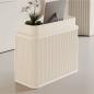 Preview: MuXing Kleine Bartheke, Empfangstresen, Rezeptionstheke, Tresen mit vertikaler Streifenstruktur Cremeweiß 100 × 55 × 105 cm /XTWM-100/