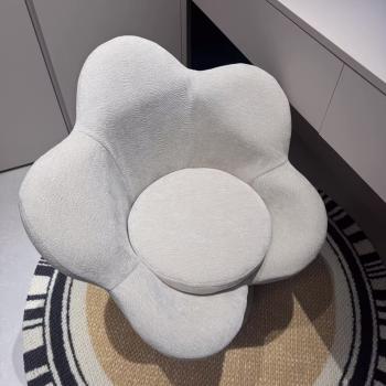 MuXing Drehbarer Schminktischstuhl in Blütenform mit Rückenlehne – Bequemer Make-up-Stuhl für Schlafzimmer und Ankleidezimmer 53 × 85 cm /HBY6789/
