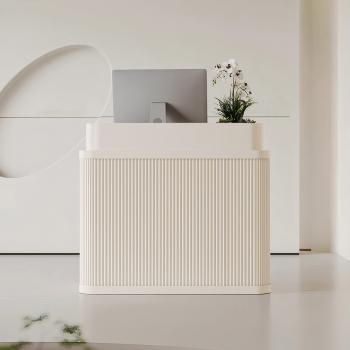 Preview: MuXing Kleine Bartheke, Empfangstresen, Rezeptionstheke, Tresen mit vertikaler Streifenstruktur Cremeweiß 100 × 55 × 105 cm /XTWM-100/