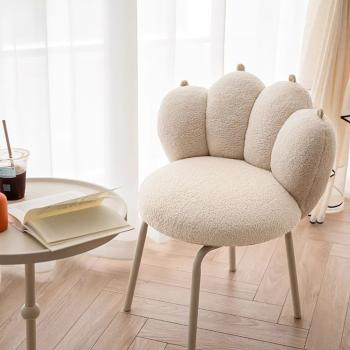 Muxing Stuhl Kosmetik Hocker in Katzenpfoten Design Beige 58*56*71 cm 【HZYAL101346】
