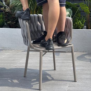 Muxing  2er-Set  Outdoor-Stuhl Campingstuhl Gartenstuhl Freizeitstuhl Armlehnenstuhl Geflechtstuhl für den Außenbereich/Garten 56×63×77cm [BZ-34]