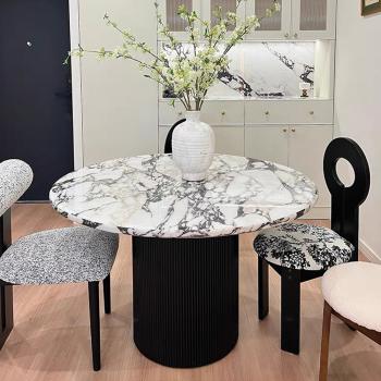 Preview: Esstisch, Runder Esstisch, Esstisch für kleine Wohnungen, Esstisch mit vertikalen Beinen, Esstisch für den Hausgebrauch