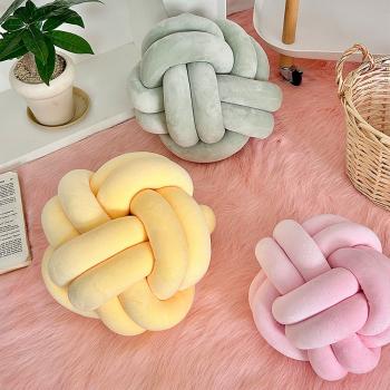 Muxing Kugelförmiges Dekokissen  Heimdekokissen  Schlichtes-Dekokissen  Rückenkissen  28 x 28 cm