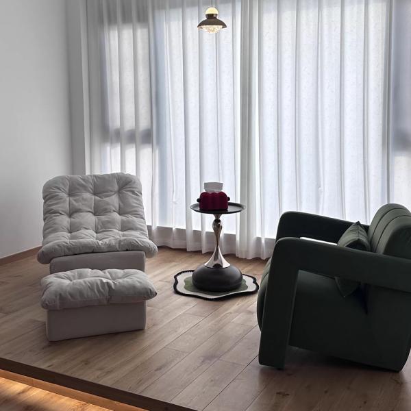 Muxing Beistelltisch, Nachttisch, minimalistischer Beistelltisch, moderner Beistelltisch, Beistelltisch rund 40 × 40 × 53 cm